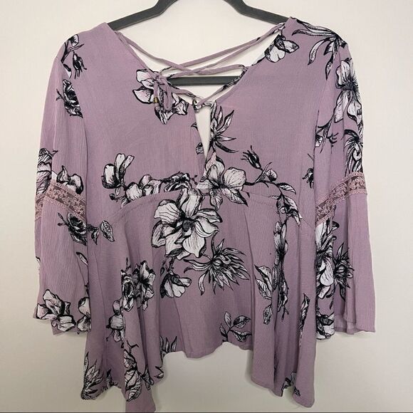 American Rag Floral Criss-Cross Blouse Top Small - Picture 2 of 5